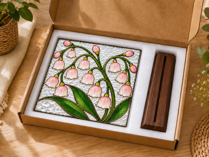 Scale or packaging view for the pink lily of the valley tabletop glass decor
